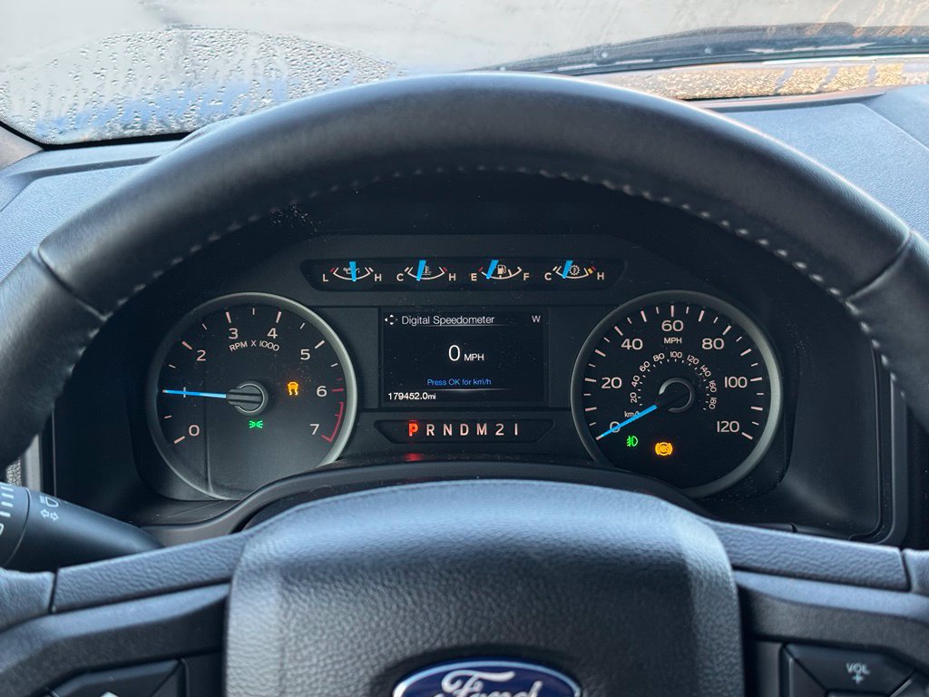 Used 2017 Ford F150 XLT w/ Equipment Group 302A Luxury AWD/4WD image 31
