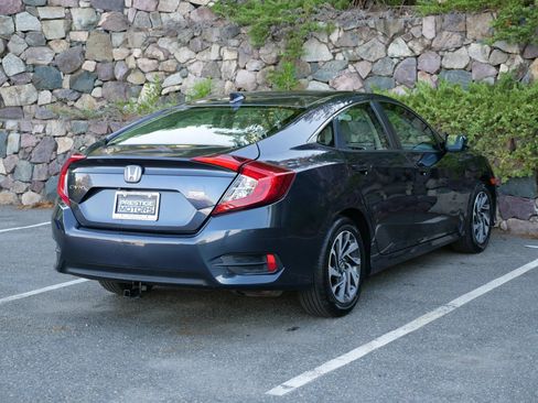 Used 2017 Honda Civic EX image 7