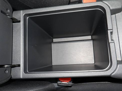 Used 2024 Nissan Sentra SV FWD image 24