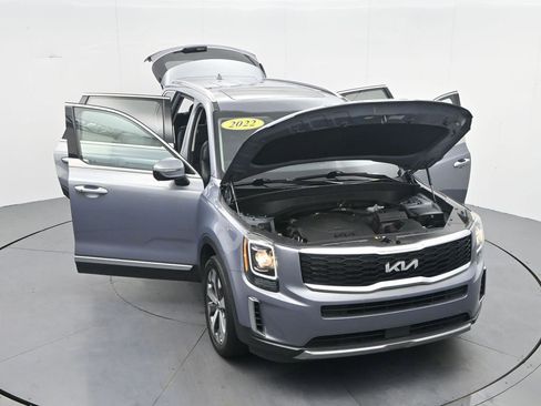 Used 2022 Kia Telluride S AWD/4WD image 40