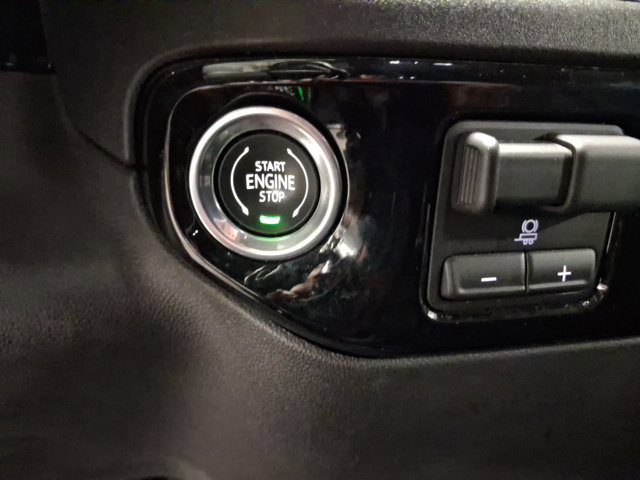 Used 2026 Chevrolet Silverado 1500 RST AWD/4WD image 18