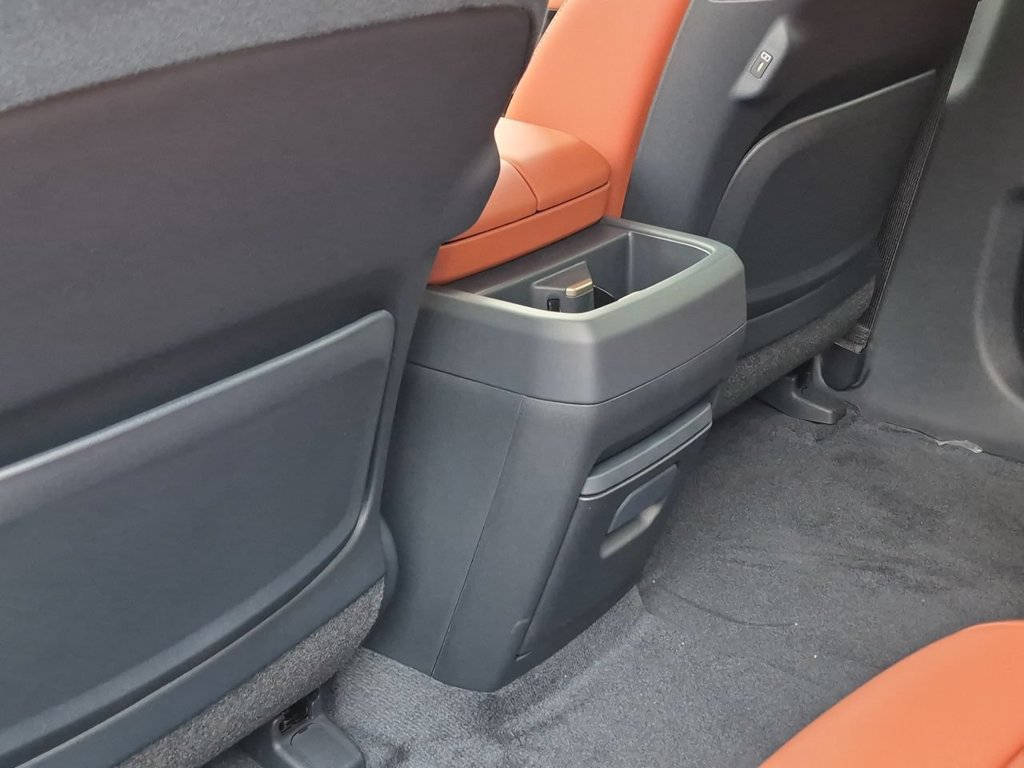 New 2027 Kia Telluride SX Prestige AWD/4WD image 22
