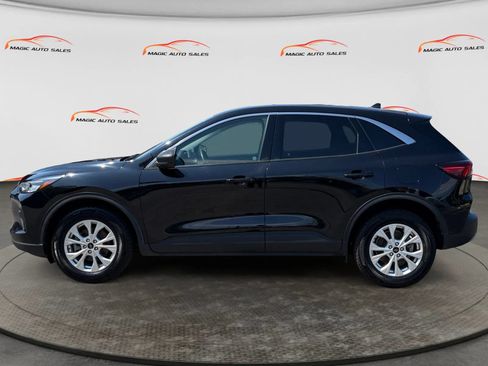 Used 2023 Ford Escape Active AWD/4WD image 7