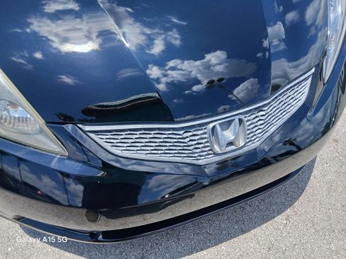 Used 2010 Honda Fit image 19