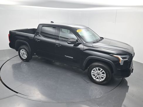 Used 2023 Toyota Tundra SR5 w/ SR5 Premium Package AWD/4WD image 54