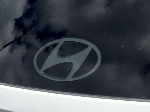 Used 2026 Hyundai Tucson SEL FWD image 32