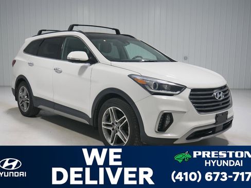 Used 2019 Hyundai Santa Fe XL image 3
