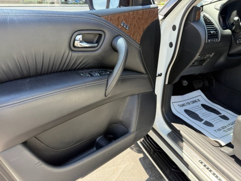 Used 2015 INFINITI QX80 2WD w/ 22" Wheel Package image 13