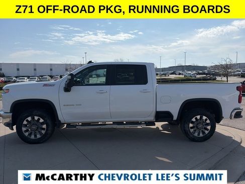 Used 2022 Chevrolet Silverado 2500 LT w/ Convenience Package image 5