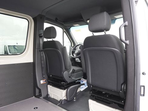 New 2026 Mercedes-Benz Sprinter 144 Cargo image 10