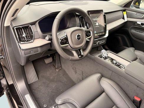 New 2026 Volvo XC90 B5 Ultra image 4