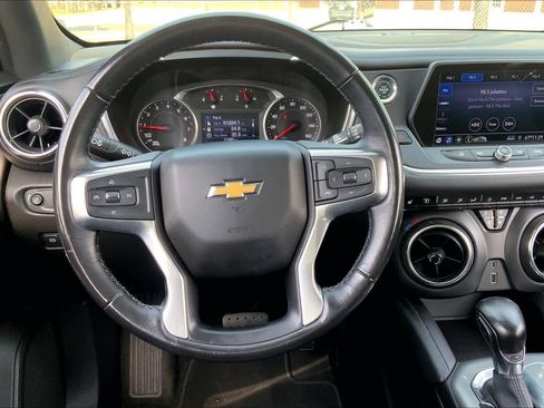 Used 2020 Chevrolet Blazer LT image 6