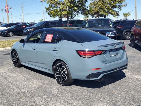 Certified 2025 Nissan Sentra SR image 7
