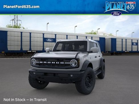 New 2026 Ford Bronco Outer Banks AWD/4WD image 3