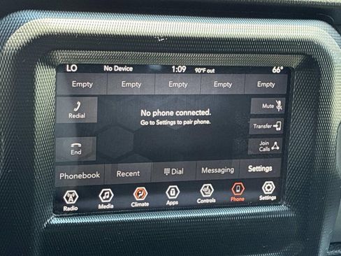 Used 2021 Jeep Wrangler Unlimited Sahara w/ Cold Weather Group AWD/4WD image 38