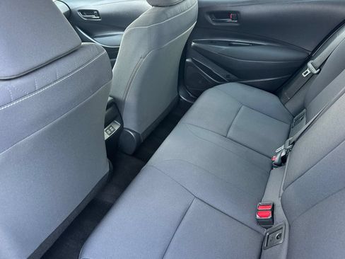 Used 2024 Toyota Corolla LE FWD image 12