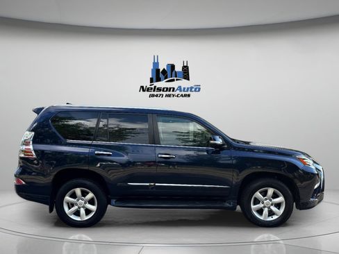 Used 2017 Lexus GX 460 image 2