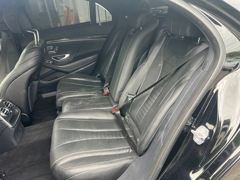 Used 2019 Mercedes-Benz S 560 Sedan image 7