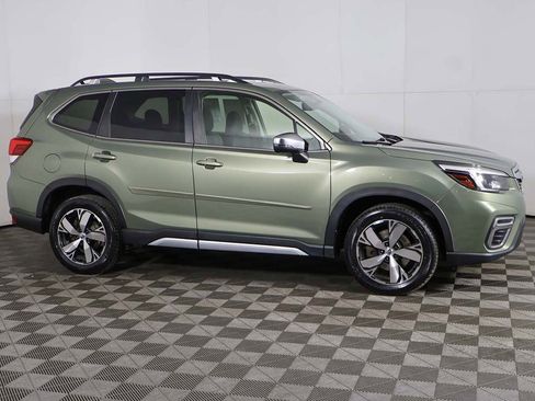 Used 2021 Subaru Forester Touring image 18