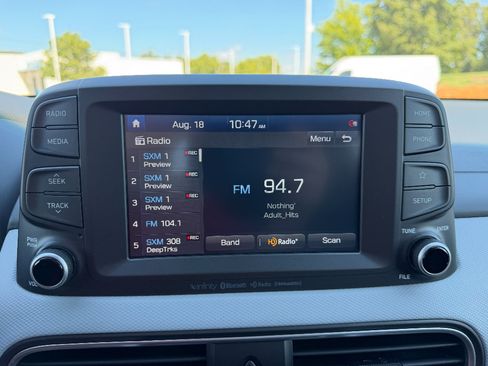 Used 2020 Hyundai Kona SEL Plus AWD/4WD image 26