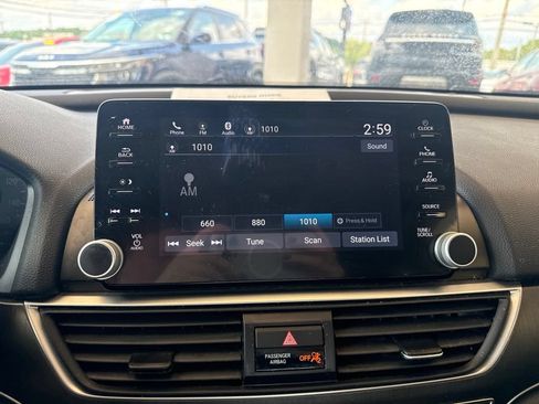 Used 2021 Honda Accord LX image 19