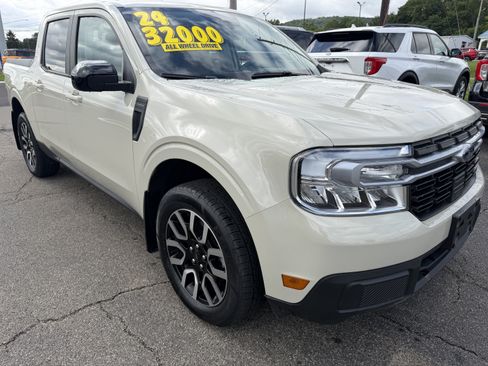 Certified 2024 Ford Maverick Lariat AWD/4WD image 1