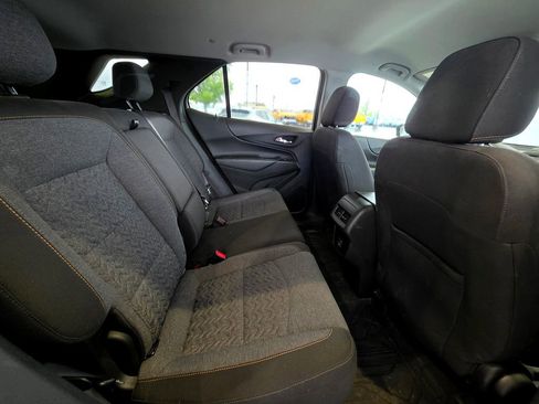 Used 2022 Chevrolet Equinox LT FWD image 41