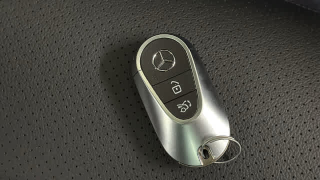 Certified 2026 Mercedes-Benz GLC 300 4MATIC image 35