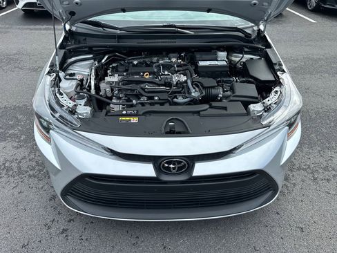 Used 2024 Toyota Corolla LE image 10