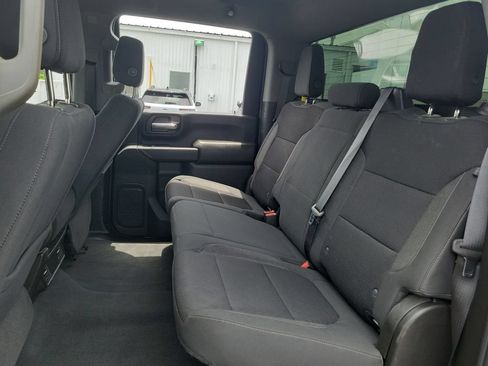 Used 2022 Chevrolet Silverado 2500 Custom w/ Custom Value Package AWD/4WD image 20