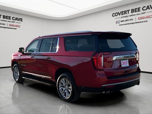 Used 2021 GMC Yukon XL Denali image 6