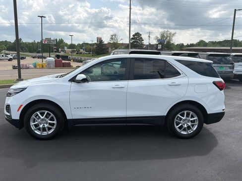 Used 2024 Chevrolet Equinox LT image 9