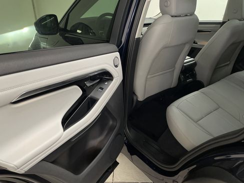 Used 2022 Land Rover Range Rover Evoque SE image 22