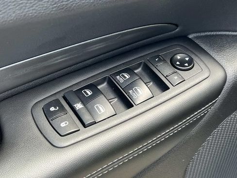 Used 2021 Dodge Durango SXT AWD/4WD image 16