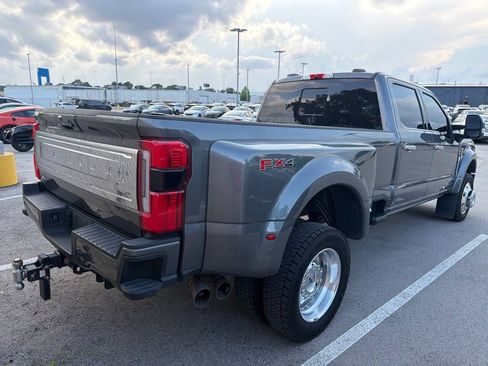 Used 2025 Ford F450 Platinum w/ Platinum Plus Package AWD/4WD image 5