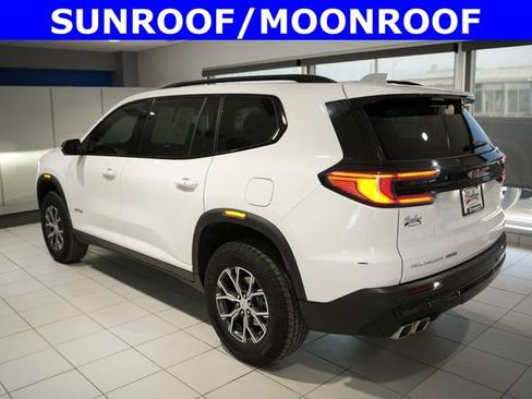 Used 2024 GMC Acadia AT4 image 4