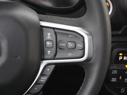 Used 2025 RAM 1500 Big Horn AWD/4WD image 24