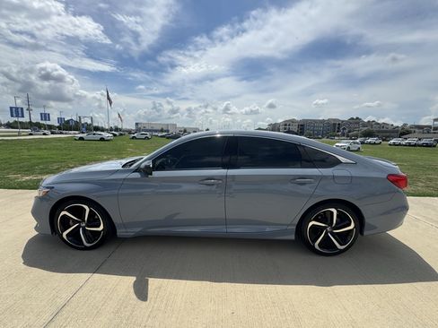 Certified 2022 Honda Accord Sport image 5