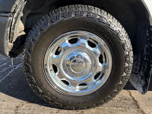 Used 2016 Ford F150 XL w/ Equipment Group 101A Mid image 16