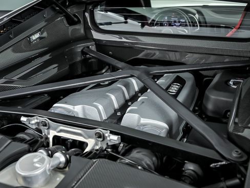 Used 2021 Audi R8 V10 performance AWD/4WD image 17