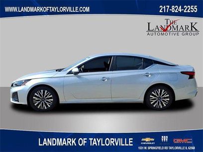 Used 2023 Nissan Altima 2.5 SV
