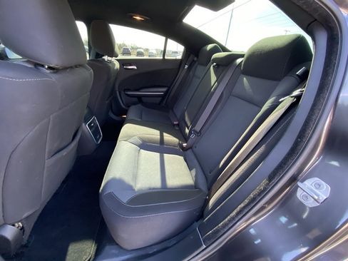 Used 2020 Dodge Charger SXT image 25