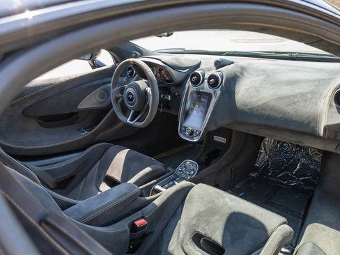 Used 2019 McLaren 600LT RWD image 71