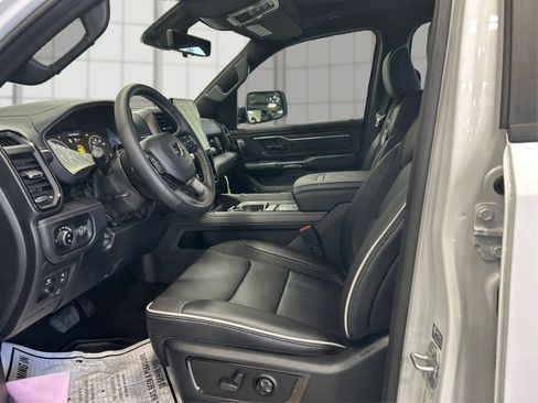 Used 2026 RAM 1500 Limited AWD/4WD image 9