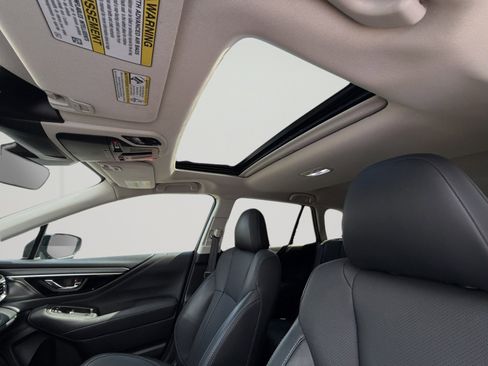 Used 2023 Subaru Outback Limited image 11