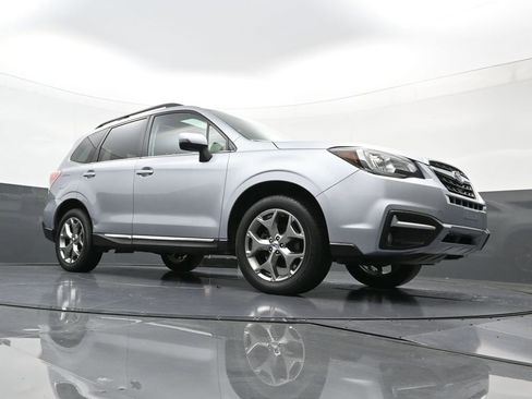 Used 2017 Subaru Forester 2.5i Touring w/ Popular Package #2 image 21