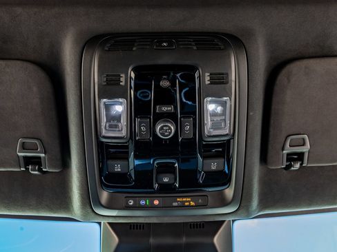 Used 2025 Cadillac Escalade Sport Platinum AWD/4WD image 29