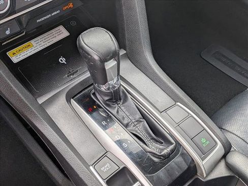 Used 2020 Honda Civic Touring image 18