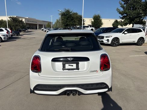 Used 2024 MINI Cooper S FWD image 6