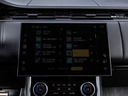 Used 2022 Land Rover Range Rover SE image 20